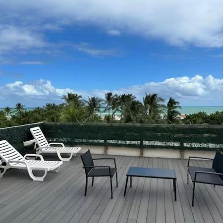 Apartments On Ocean Drive Miami Beach Exterior photo